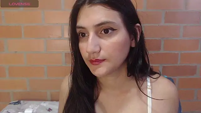 Montserrat Jay online show from 04-18-26, 03:05