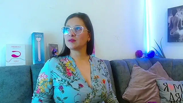 Alana steel 1 online show from 03-27-26, 07:35