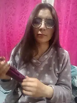 Snapshot of Natalykaty chatting on 09-23-25, 02:58 Natalykaty online show from 09-23-25, 02:58