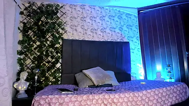 Snapshot of luciana_valentina chatting on 10-03-25, 11:02 luciana valentina online show from 10-03-25, 11:02
