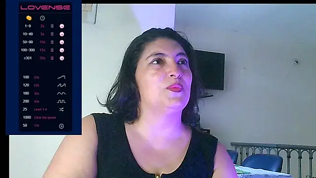 Snapshot of lina_maria99 chatting on 09-15-25, 03:23 lina maria99 online show from 09-15-25, 03:23
