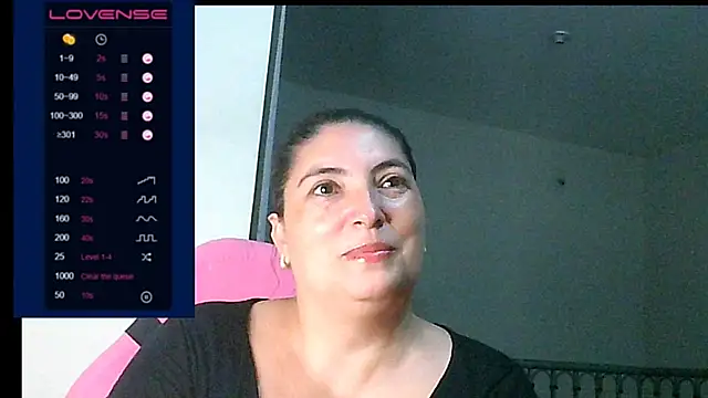 Snapshot of lina_maria99 chatting on 09-18-25, 02:35 lina maria99 online show from 09-18-25, 02:35