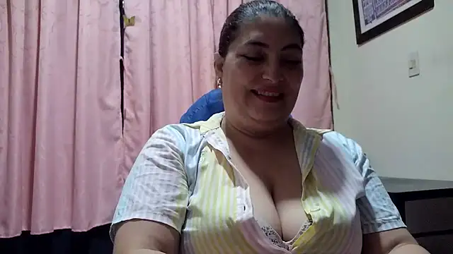 lina maria99 online show from 03-06-26, 06:43