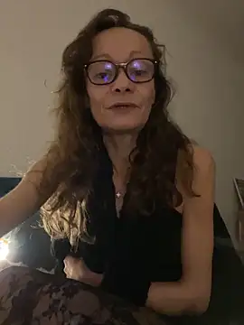 Snapshot of Chris06d22@xh chatting on 11-05-25, 07:58 Chris06d22xh online show from 11-05-25, 07:58