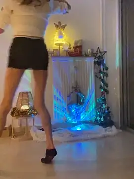 Snapshot of Chris06d22@xh chatting on 11-25-25, 07:58 Chris06d22xh online show from 11-25-25, 07:58