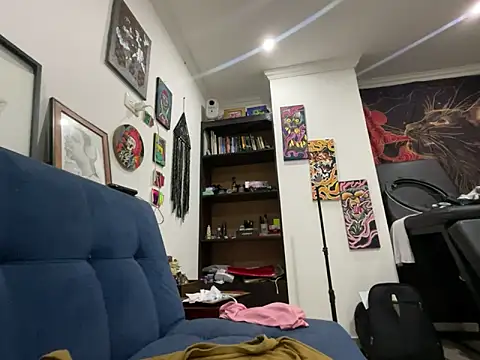LisaGoddes online show from 06-05-26, 11:21