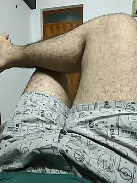 Snapshot of devilthick6 chatting on 09-26-25, 05:17 devilthick6 online show from 09-26-25, 05:17