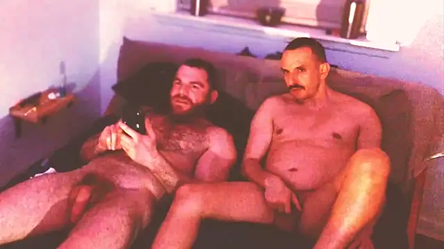 Bighairytopping online show from 04-03-26, 07:39