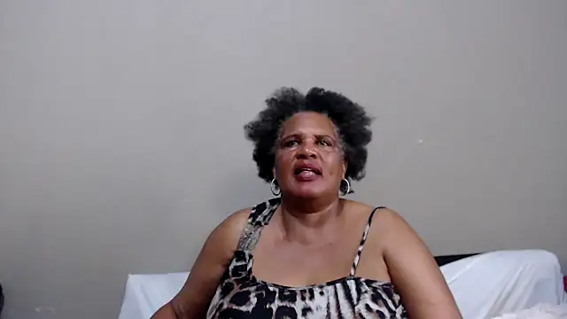 GrandBustyMelon online show from 02-01-26, 07:18