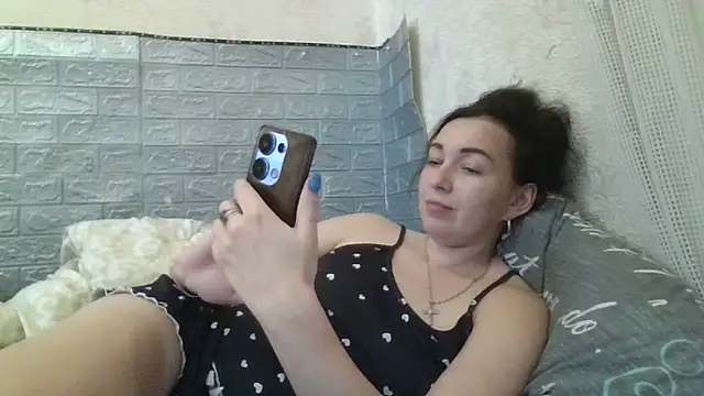 DanaNeon online show from 05-23-26, 11:58