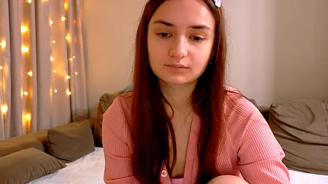 Lelia Vibe online show from 11-19-25, 01:16