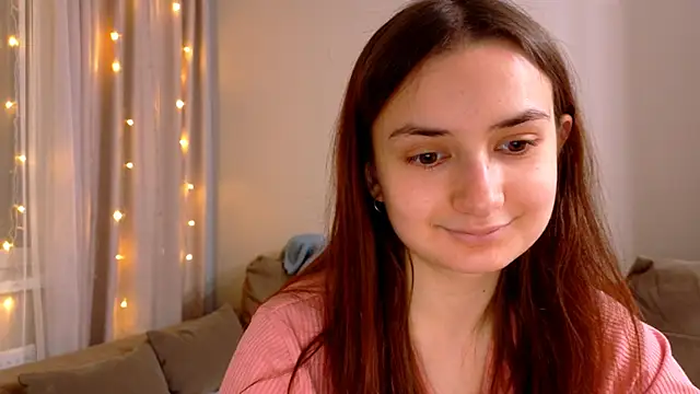 Snapshot of Lelia_Vibe chatting on 01-06-26, 06:00 Lelia Vibe online show from 01-06-26, 06:00