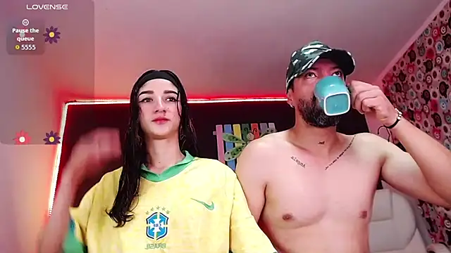 Snapshot of ingrid_zese_ chatting on 09-17-25, 12:40 ingrid zese online show from 09-17-25, 12:40