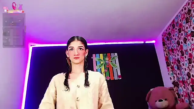 Snapshot of ingrid_zese_ chatting on 10-05-25, 07:12 ingrid zese online show from 10-05-25, 07:12