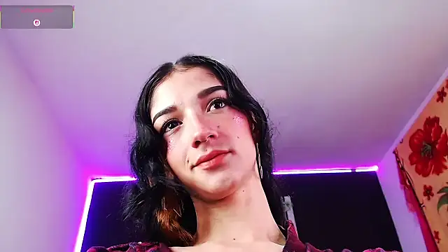 Snapshot of ingrid_zese_ chatting on 10-13-25, 07:03 ingrid zese online show from 10-13-25, 07:03