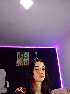 Snapshot of ingrid_zese_ chatting on 11-21-25, 07:45 ingrid zese online show from 11-21-25, 07:45