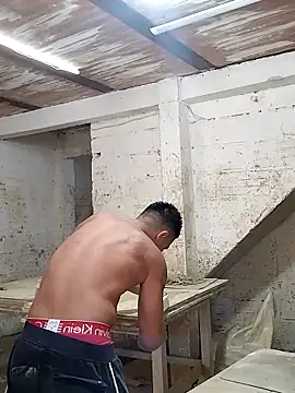 hoteder online show from 09-23-25, 01:36