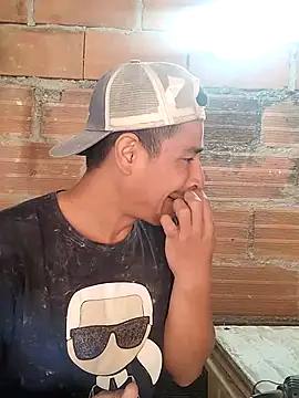 hoteder online show from 03-22-26, 03:04