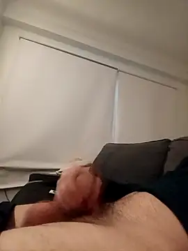 Snapshot of DannySastre91 chatting on 11-25-25, 04:29 DannySastre91 online show from 11-25-25, 04:29