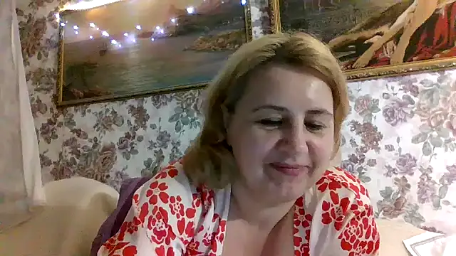 Snapshot of LustyyX chatting on 05-16-26, 05:12 LustyyX online show from 05-16-26, 05:12