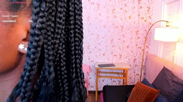 halleylorens online show from 07-29-26, 07:01