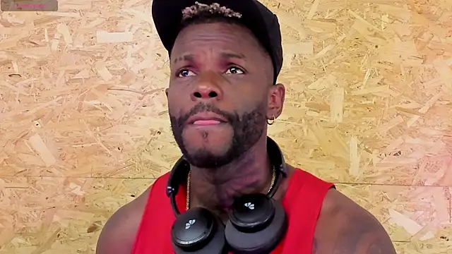 santiblack7 online show from 10-23-25, 07:34