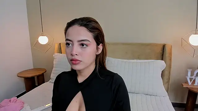 ArianaSilva  online show from 09-19-25, 11:55