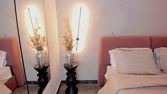 ArianaSilva  online show from 11-09-25, 01:09