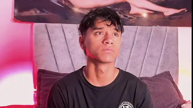 ZYZZ1312 online show from 10-25-25, 04:46