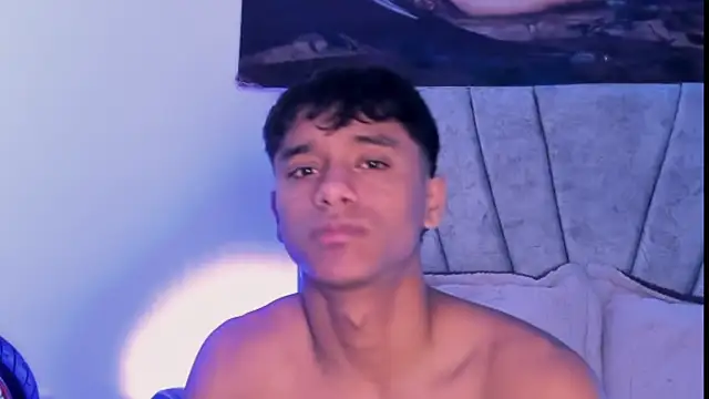 ZYZZ1312 online show from 10-28-25, 06:54