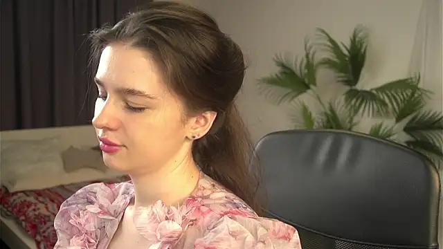 Olivia Farrell online show from 03-02-26, 12:45