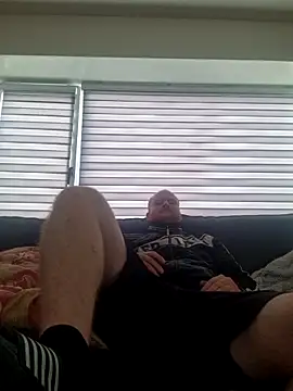 svenni2525 online show from 10-18-25, 11:55