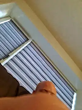 svenni2525 online show from 10-30-25, 08:16