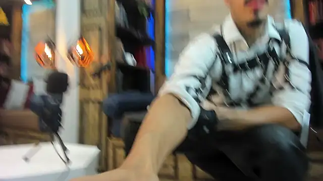 Donovan Desmond online show from 11-09-25, 02:43