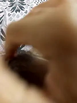 Snapshot of hendy692 chatting on 11-08-25, 02:01 hendy692 online show from 11-08-25, 02:01