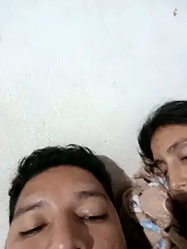 Snapshot of hendy692 chatting on 12-20-25, 05:14 hendy692 online show from 12-20-25, 05:14