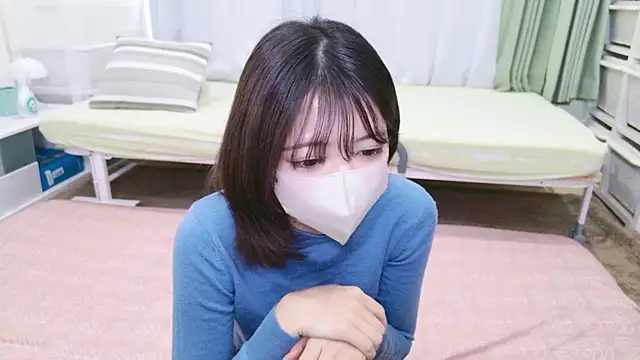 Azusa DoMybest online show from 03-06-26, 03:25