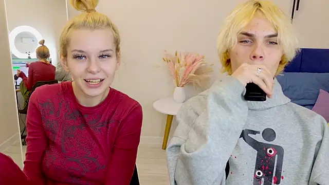 Bonnie And C1yde online show from 09-28-25, 05:07