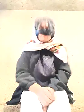 ezgi2545 online show from 10-18-25, 06:37