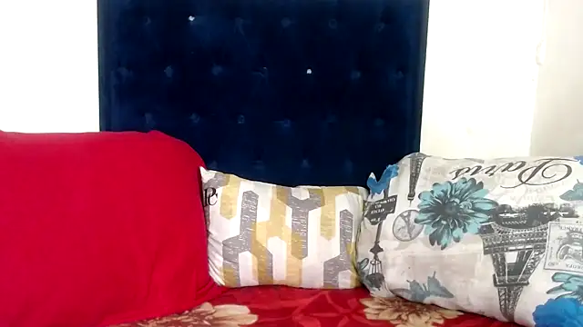 BUNNYCHOWX28 online show from 02-03-26, 04:01