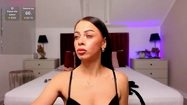 MiaGoldX online show from 10-06-25, 03:59