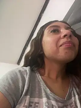 Sara-cooper2 online show from 12-16-25, 05:51