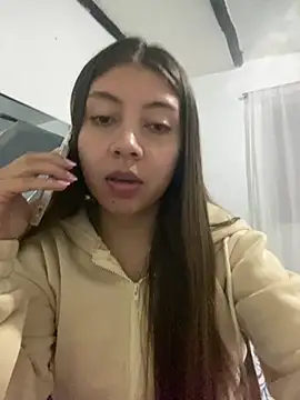 Sara-cooper2 online show from 05-27-26, 12:13