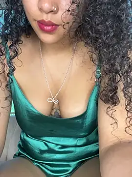 Snapshot of SophieD chatting on 02-12-26, 12:55 SophieD online show from 02-12-26, 12:55