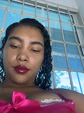 Snapshot of SophieD chatting on 02-18-26, 12:23 SophieD online show from 02-18-26, 12:23