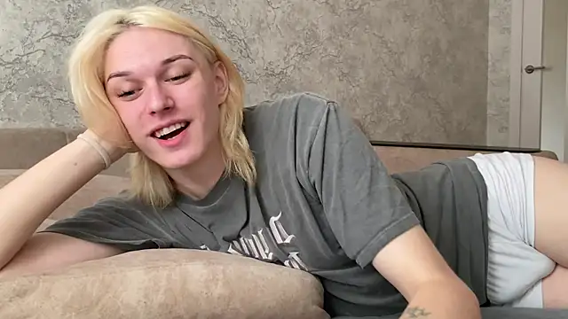 evelina228 online show from 09-19-25, 06:59