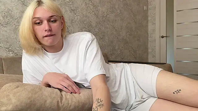 evelina228 online show from 09-30-25, 06:51