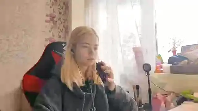 Witching Moon online show from 10-14-25, 07:31