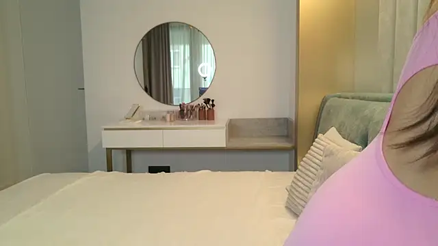 Lexii otto online show from 04-04-26, 05:49