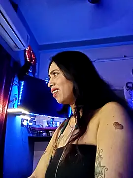 Love Beauty01 online show from 02-15-26, 06:59